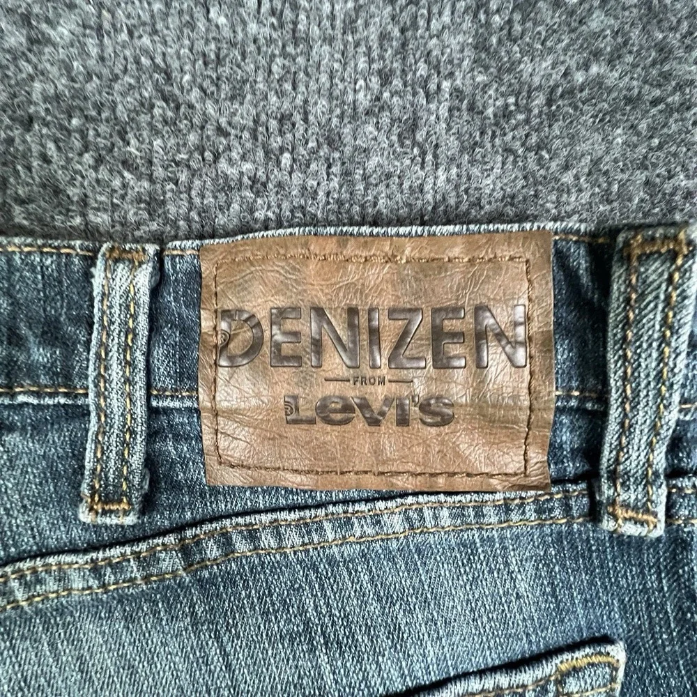Levi's Denizen 236 Relaxed‎ Straight Jeans Blue Faded Distressed 38x29 READ